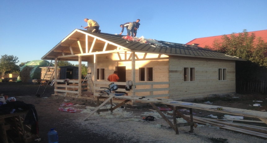 Cabana 8m/6m + Mansarda 3m/6m. Comuna Jebel. Judetul Timis