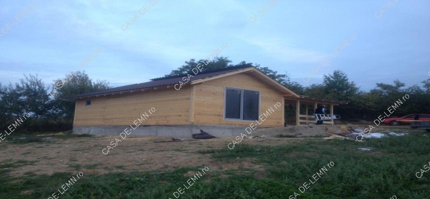 Cabana 9m/9m. Comuna Vladesti, Jud Valcea